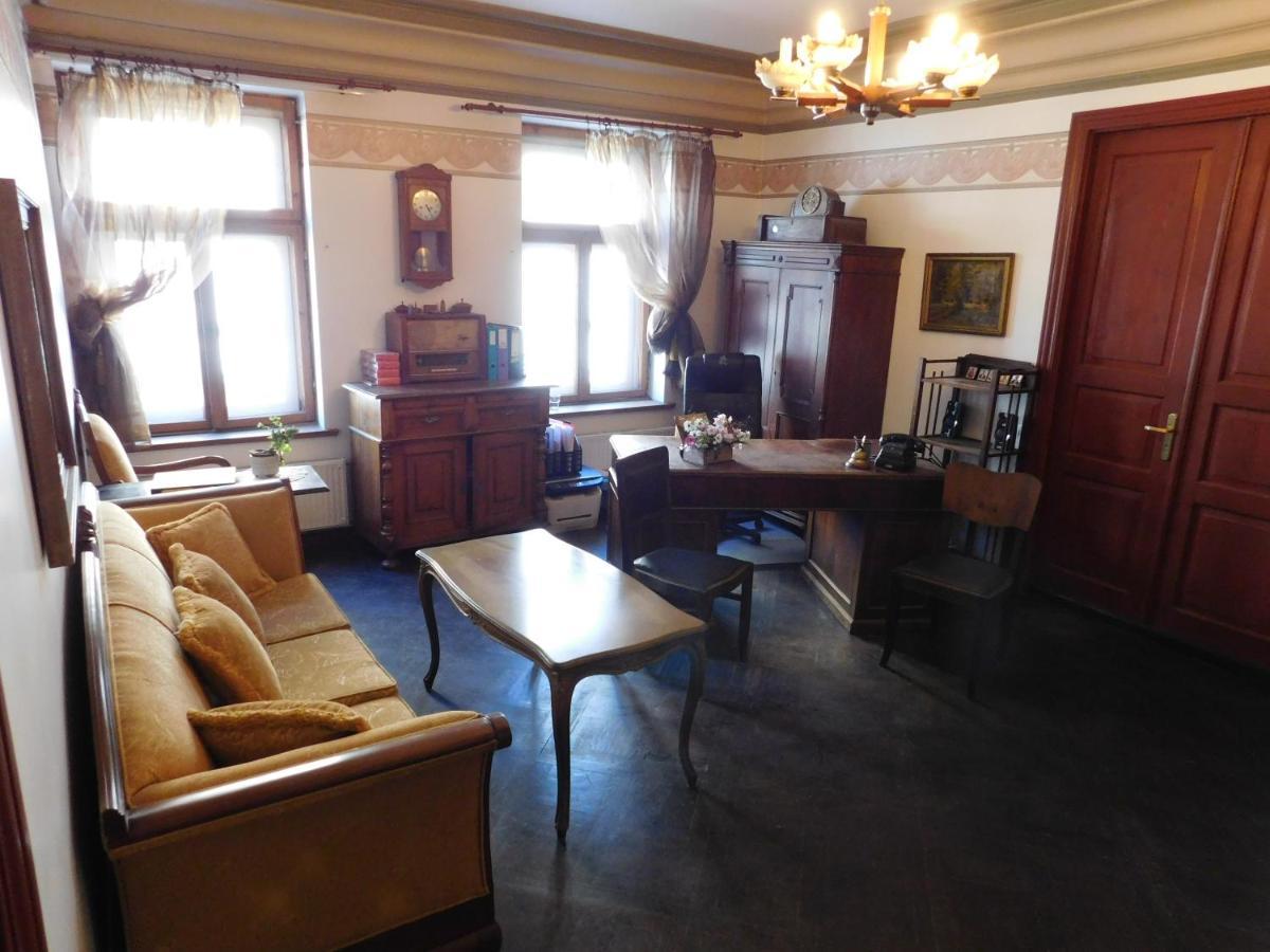 Senliepaja Hotel Luaran gambar