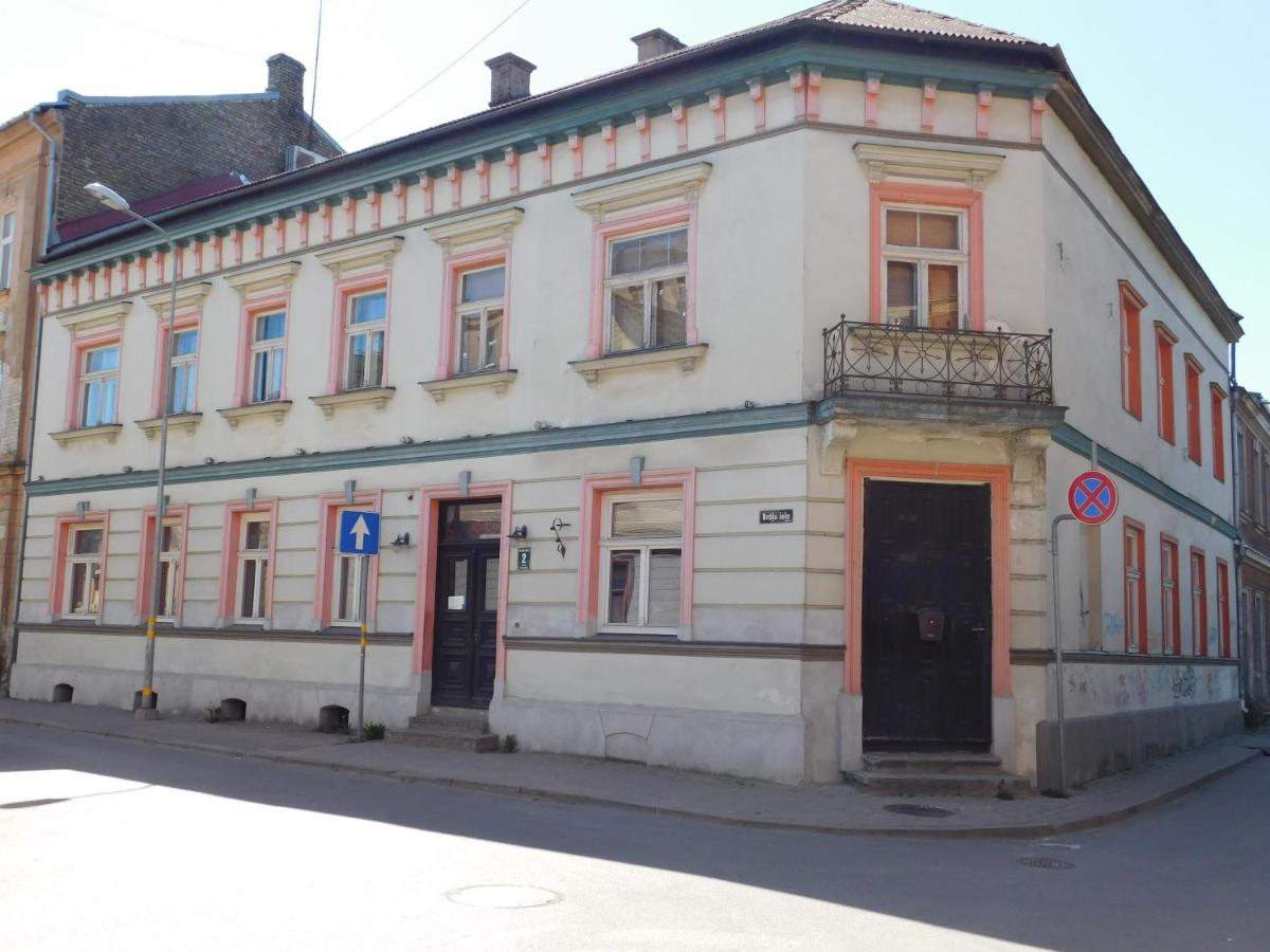 Senliepaja Hotel Luaran gambar